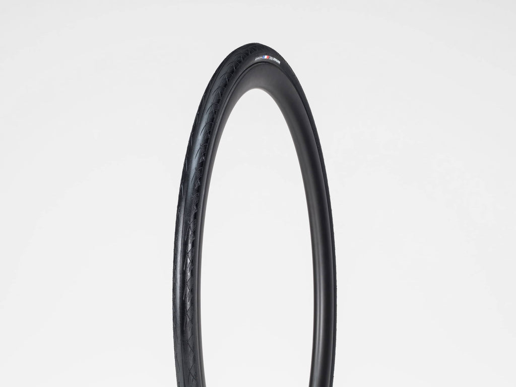 Bontrager AW1 Hard-Case Lite Road Tire
