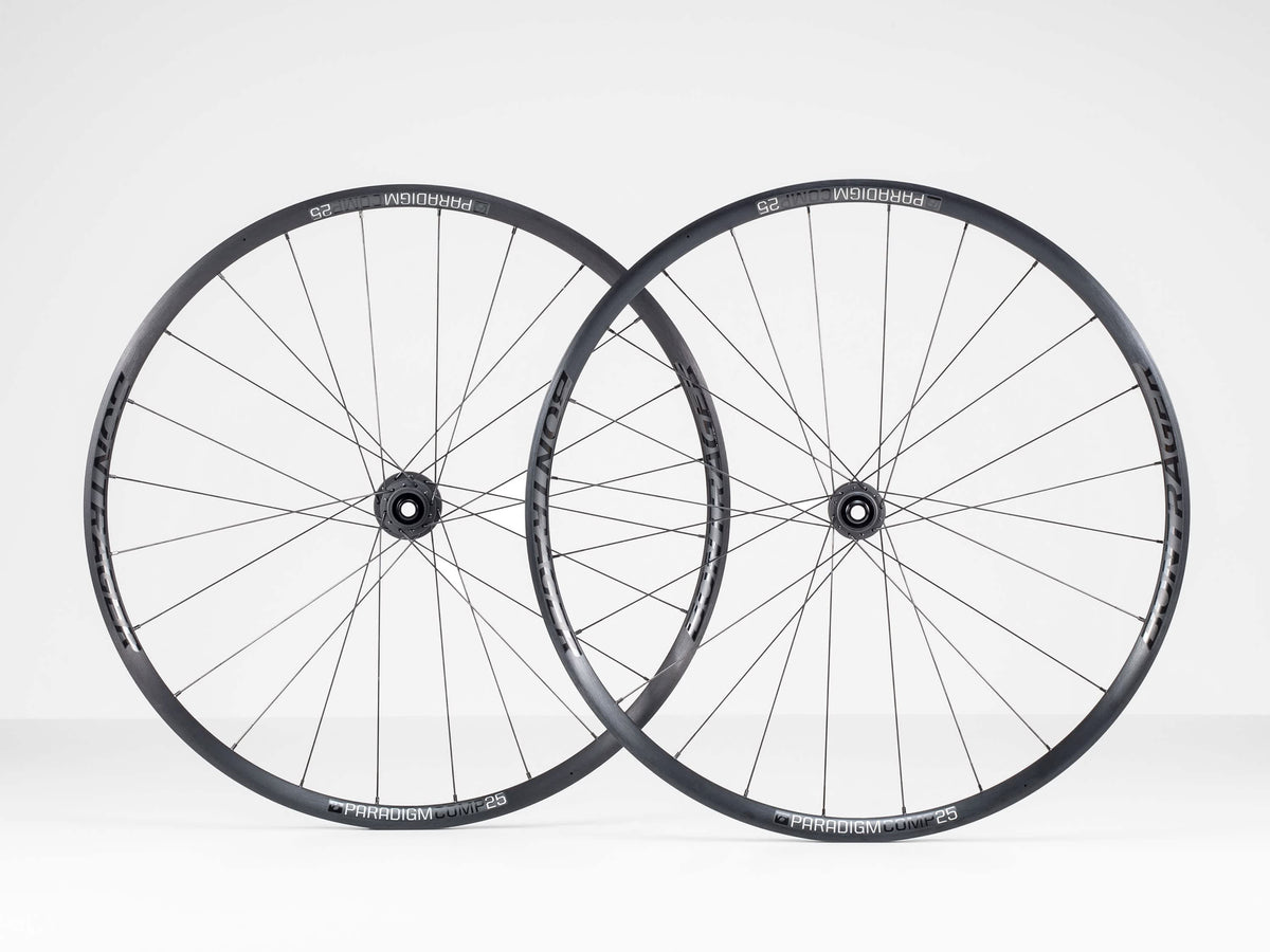 Bontrager Paradigm Comp 25 TLR Disc Road Wheel