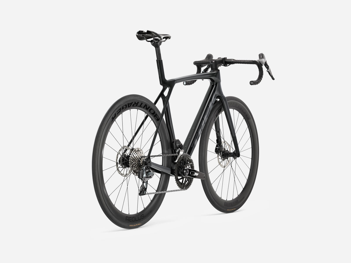 Madone SL 6 AXS Gen 8 — Gloss Dark Star/Matte Deep Smoke