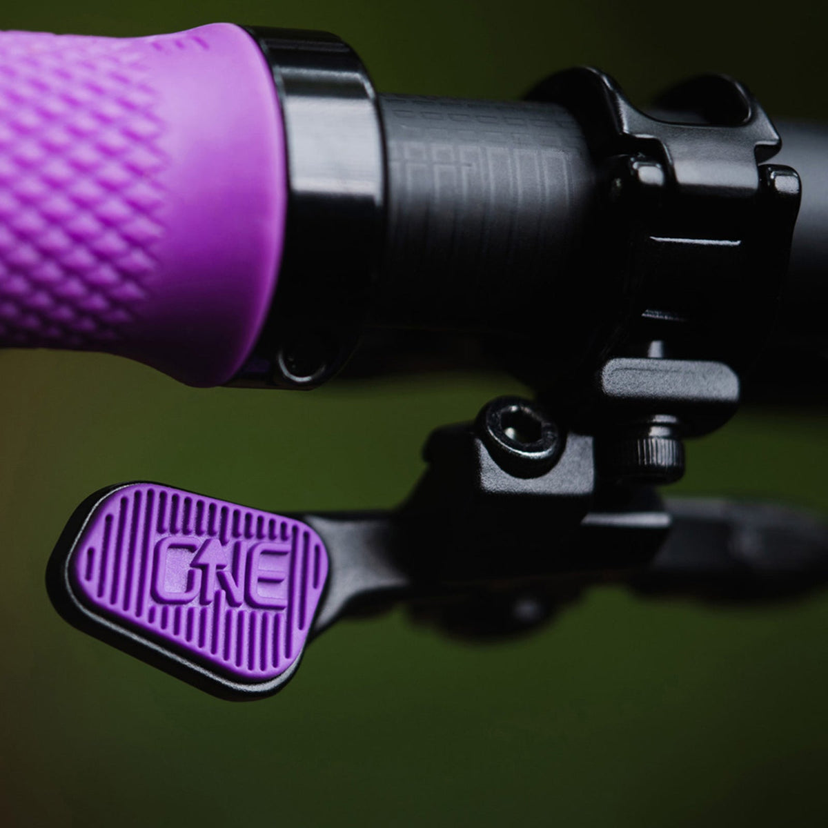 OneUp V3 Dropper Post Remote